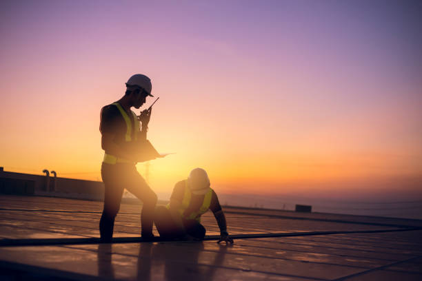 Best Flat Roof Repair Services  in Random Lake, WI